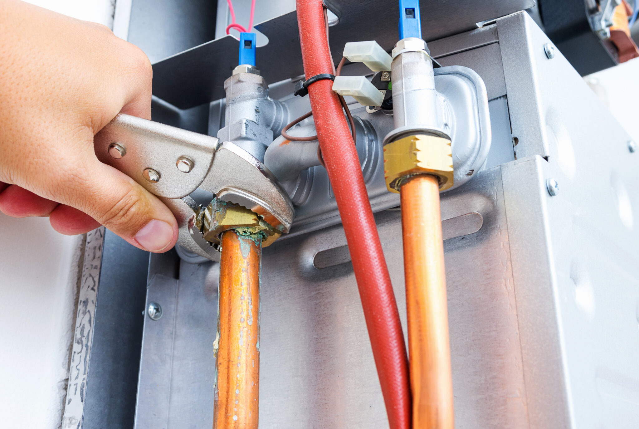 boiler-leaking-water-causes-and-how-to-fix-a-boiler-leak-guide